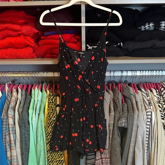 Express black/red cherry print adjustable strap elastic waistband romper XS NWOT - Picture 1 of 3